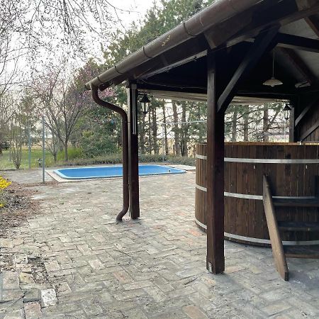 Bivaly Tanya Villa Domaszék Buitenkant foto
